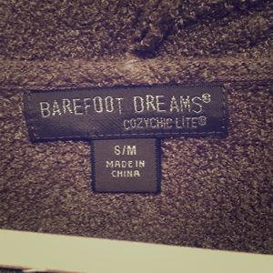 Barefoot dreams sweater